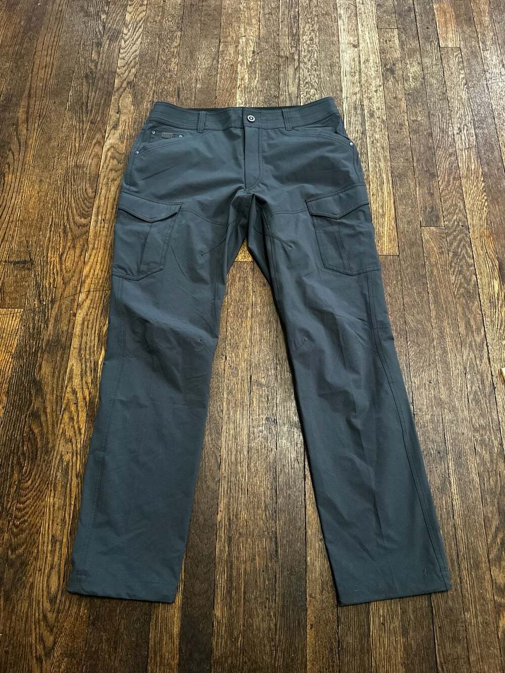 KÜHL Renegade Cargo Pants 34x32 Charcoal Grey Outdoor Hiking Casual Stretch
